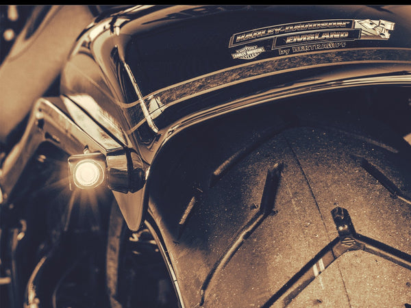 Harley Davidson Softail - LED indicator/taillight combination '2Stripes' for fender