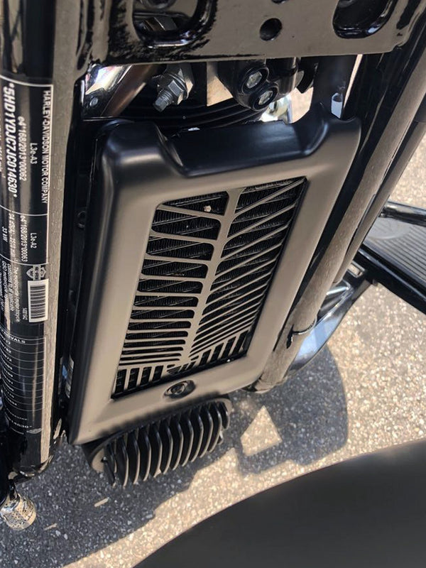 Harley Davidson Softail - Cover protection grid oil cooler