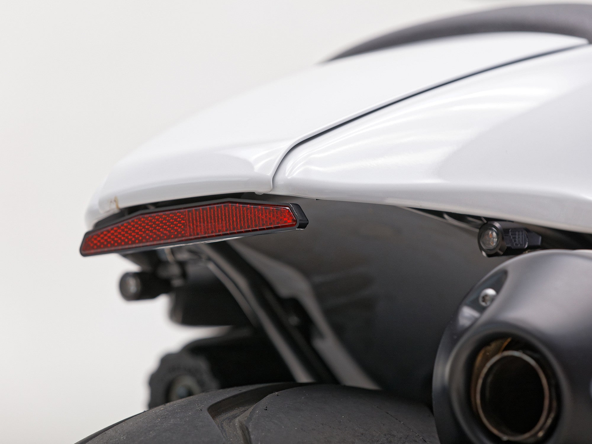 Harley Davidson Sportster S - Mounting Kit + Rear Reflector – Bros ...