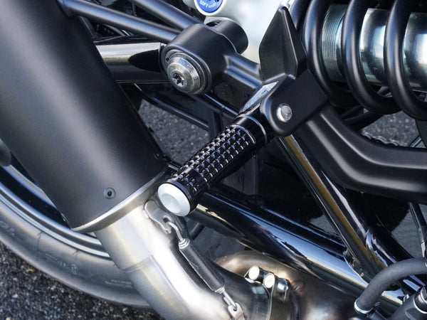 Indian Chief Replacement foot pegs for rider / pillion rider