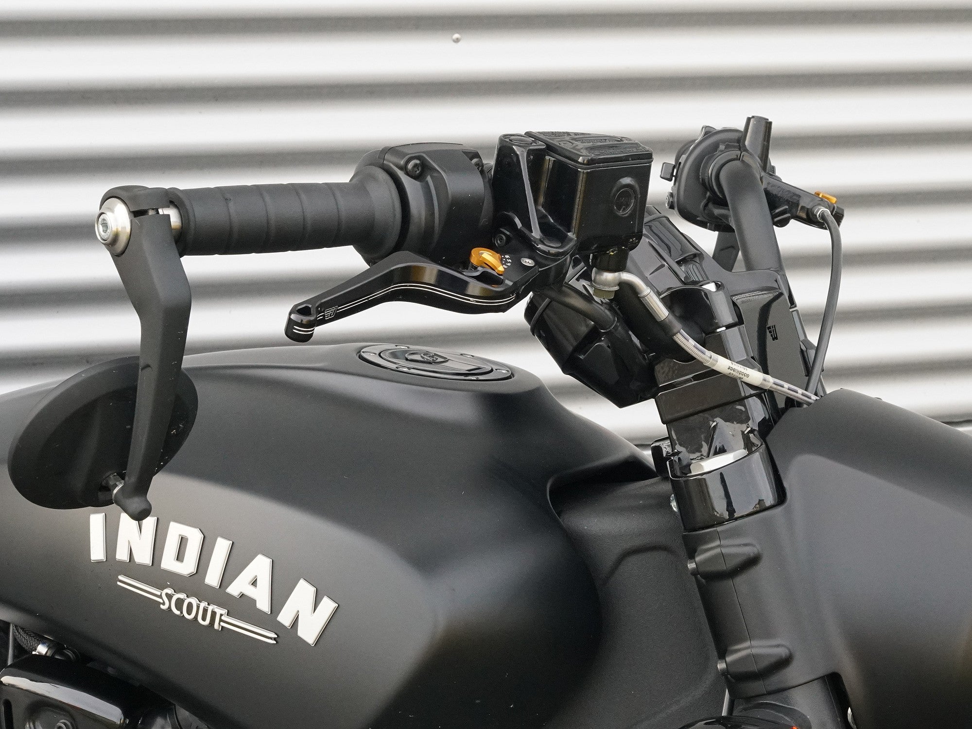 Custom Handlebar Risers Wunderkind Custom Handlebar riser 30mm with cover for Indian Scout Bob ...