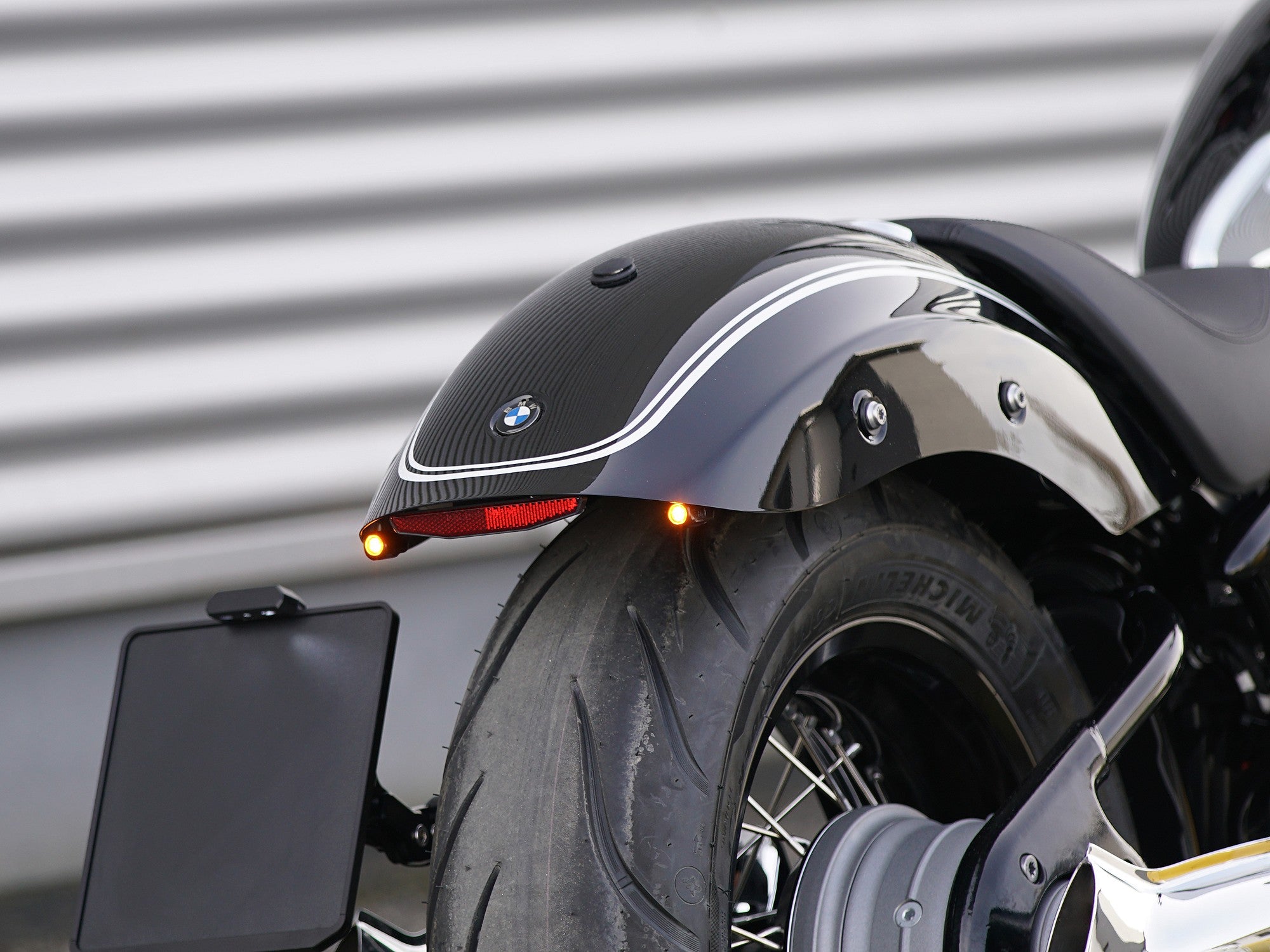 BMW R 18 - LED Indicator/Taillight Combination – Bros Custom Parts