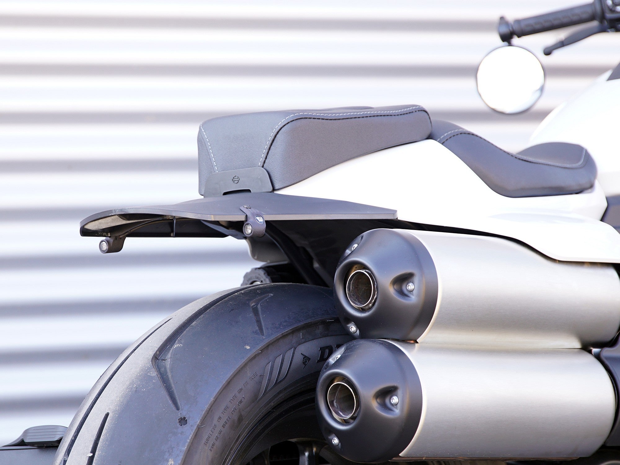 Harley Davidson Sportster S - LED indicator/taillight combination
