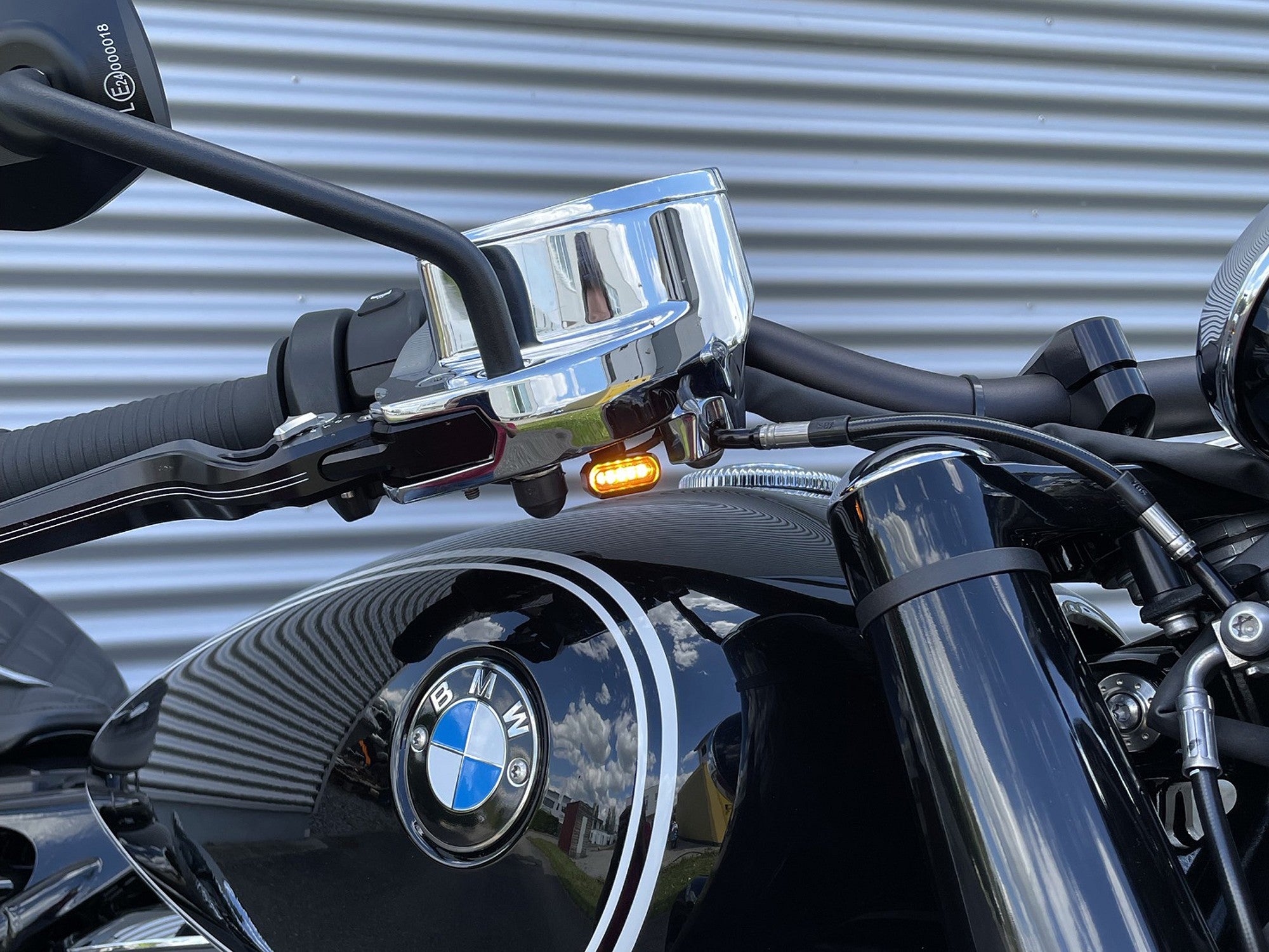 BMW R 18 - LED Handlebar Fittings Indicators – Bros Custom Parts